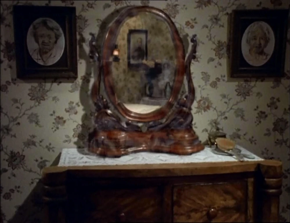 CategoryEpisodes Mirror Mirror (TV Series) Wiki Fandom