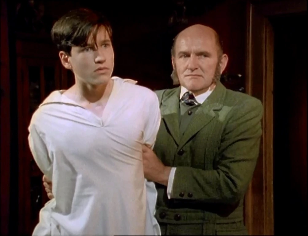 Episode 12 Mirror Mirror (TV Series) Wiki Fandom