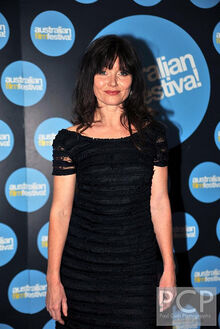 Essie-davis.jpg