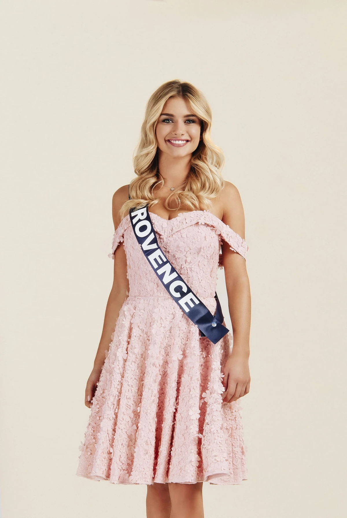 Lou Ruat | Misspédia | Fandom