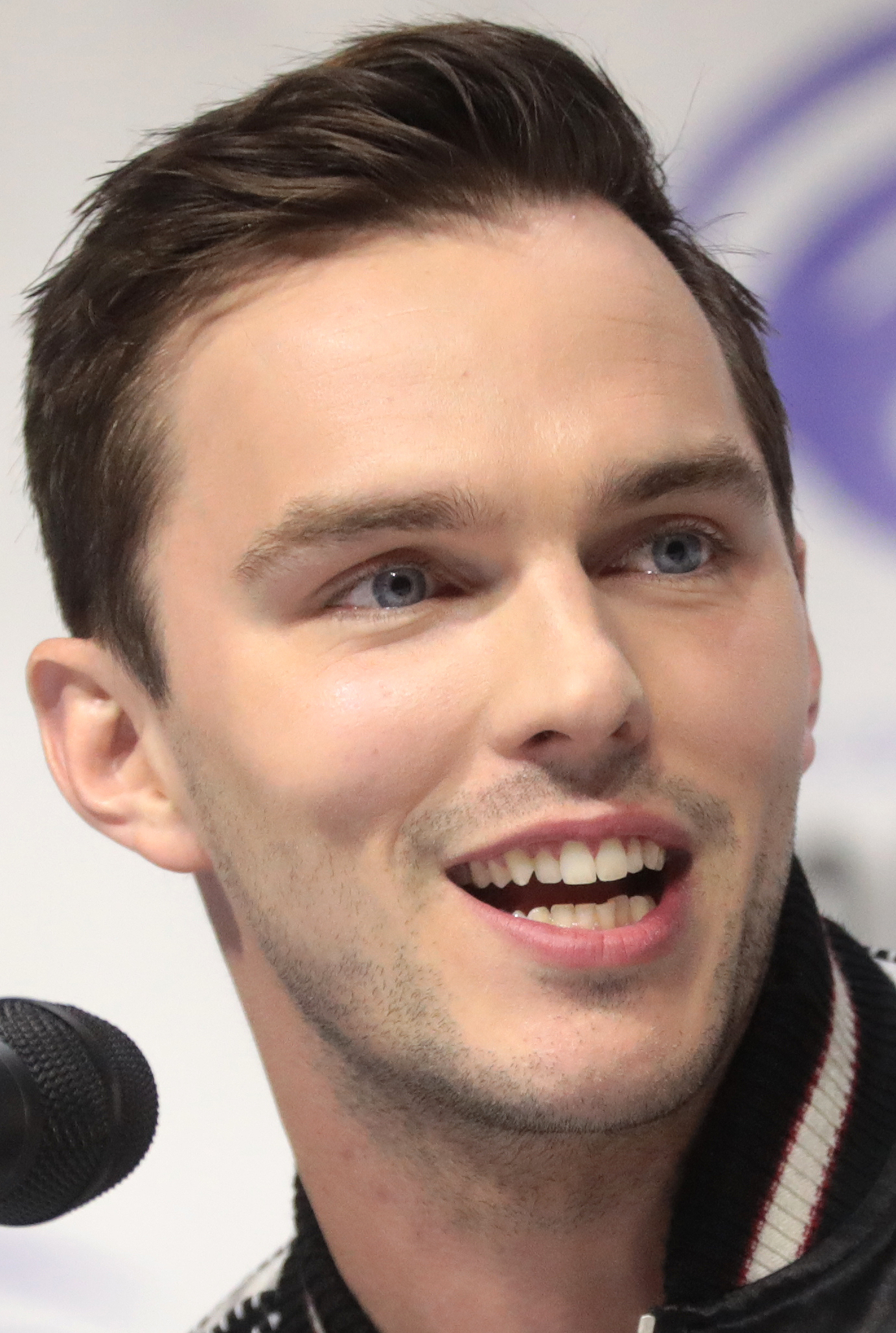 nicholas hoult eyes