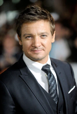 151223-renner jeremy town large