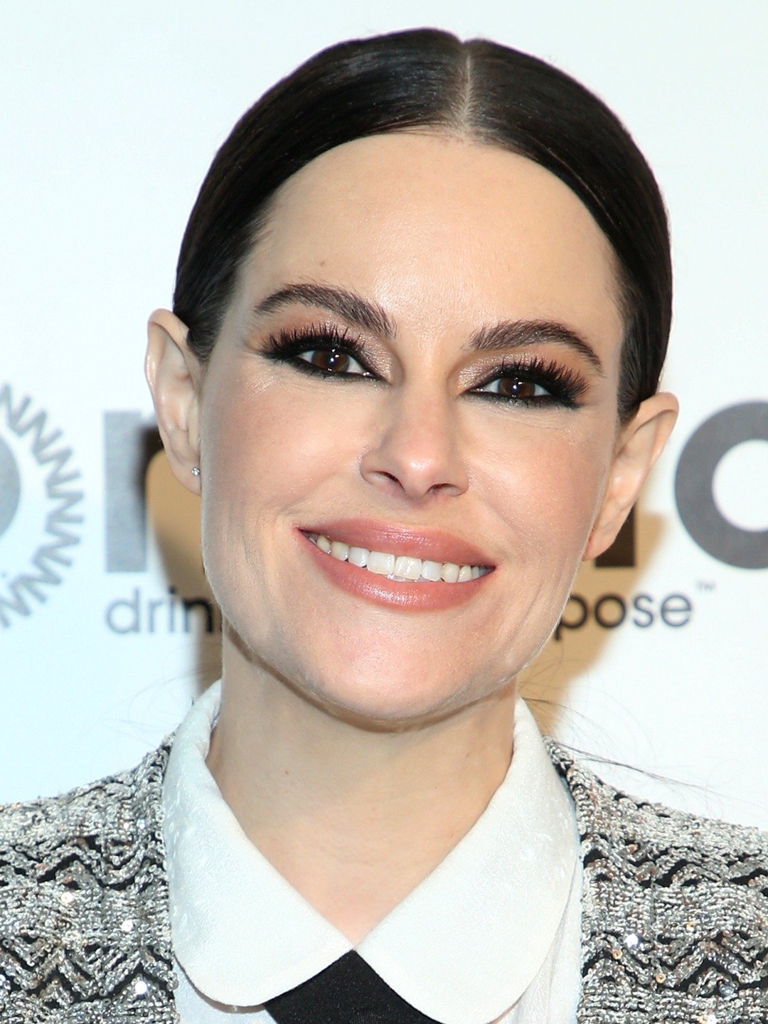 Emily Hampshire Sunny Patch Wiki Fandom 