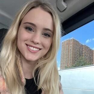 Thea Booysen | MrBeast Wiki | Fandom