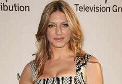 JesMacallan-59