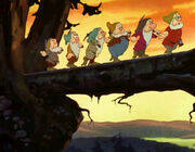 Snow white 1937 trailer screenshot (2)