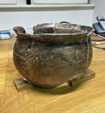 Bauchiger Topf mit Trichterrand (Rheinland-Pfalz, 800-700 v. Chr.)