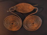 Bronzene Haarknotenfibel (Hamburg, 1200 v.Chr.)