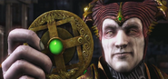 Shinnok holding the Amulet.