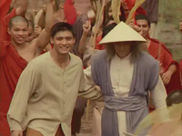 Kung Lao and Raiden behind the monks in Mortal Kombat: Conquest.