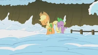 Applejack and Spike disappointed S1E11