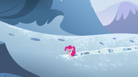 Pinkie hears a roar S5E11