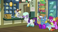 Rarity growling in irritation MLPBGE