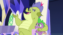 Sludge telling Spike about his mother S8E24