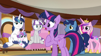 Twilight Sparkle "let down all these ponies" S7E22