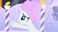 Rarity begging 4 S1E20