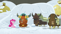 Rutherford likes snow cakes; yaks look forlorn S7E11