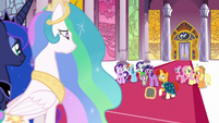 Sunburst addressing Princesses Celestia and Luna S7E25