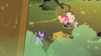 Behind you Twilight S1E15