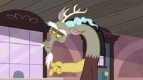 Discord snapping his paws again S6E17