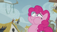 Pinkie broke a tooth S5E8