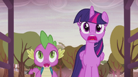 Twilight and Spike stunned by the farm's new look S5E25