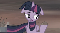Twilight with a piece of the earth on her hoof S5E26