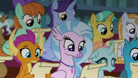 Young Six and students in Twilight's class S8E2