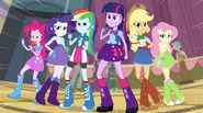 Rainbooms stand up to the Dazzlings EG2