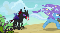 Trixie running away scared from Pharynx S7E17