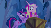 Twilight and Cadance mine cart S2E26