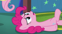 Pinkie sliding on the floor S5E19