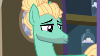 Zephyr Breeze making a duck-face S6E11