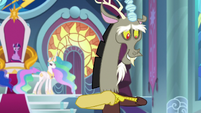 Discord doing a self-hoof-bump S9E24