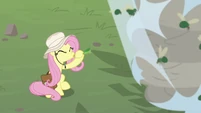 Fluttershy using bamboo as a flute S9E21.png (762 KB) Fluttershy using bamboo as a flute S9E21