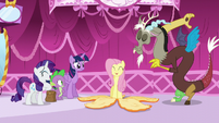 Orange Fluttershy peels off S5E22