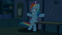 Rainbow takes shelter in Applejack's house S6E15