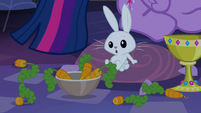 Angel with bowl of carrots S4E03