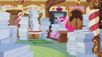 Pinkie Pie "you want none of the cakes now?!" S5E7