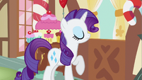 Rarity defend sister S2E23