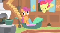 Scootaloo crossed eyed S1E17