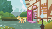 Applejack looking for worms S01E04
