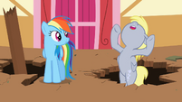 Derpy Hooves about to fall over again S2E14