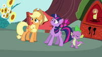 Applejack with Twilight and Spike S3E03