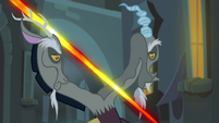 Discord splitting his head in half S4E25