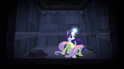 Rarity's horn glowing S04E03