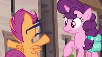Scootaloo appears in front of Sugar Belle S7E8.png (927 KB)