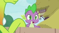Spike sees another friendship problem S7E15.png (681 KB)