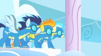 The Wonderbolts ready to rescue S01E16