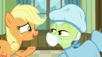 Young Applejack "now you wait right here" S6E23